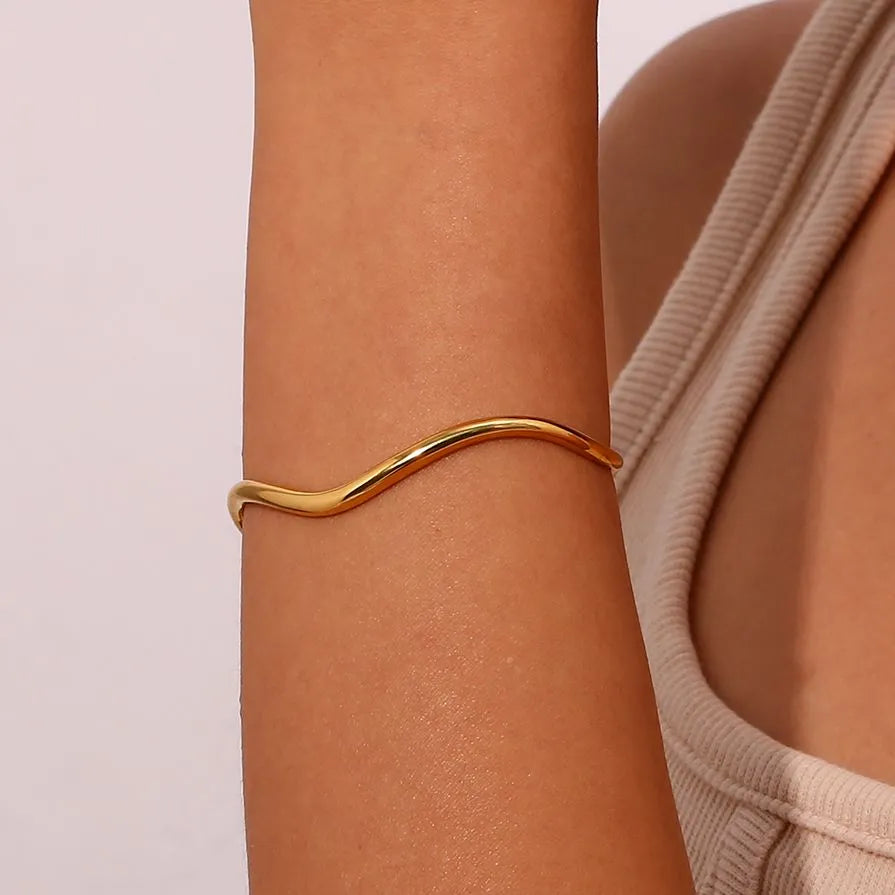 Valencia Gold Bracelet