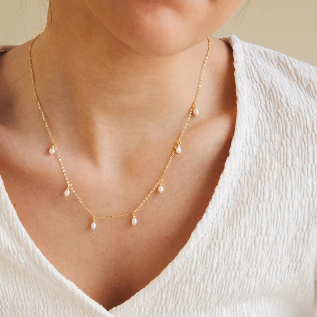 Elara Pearl Necklace