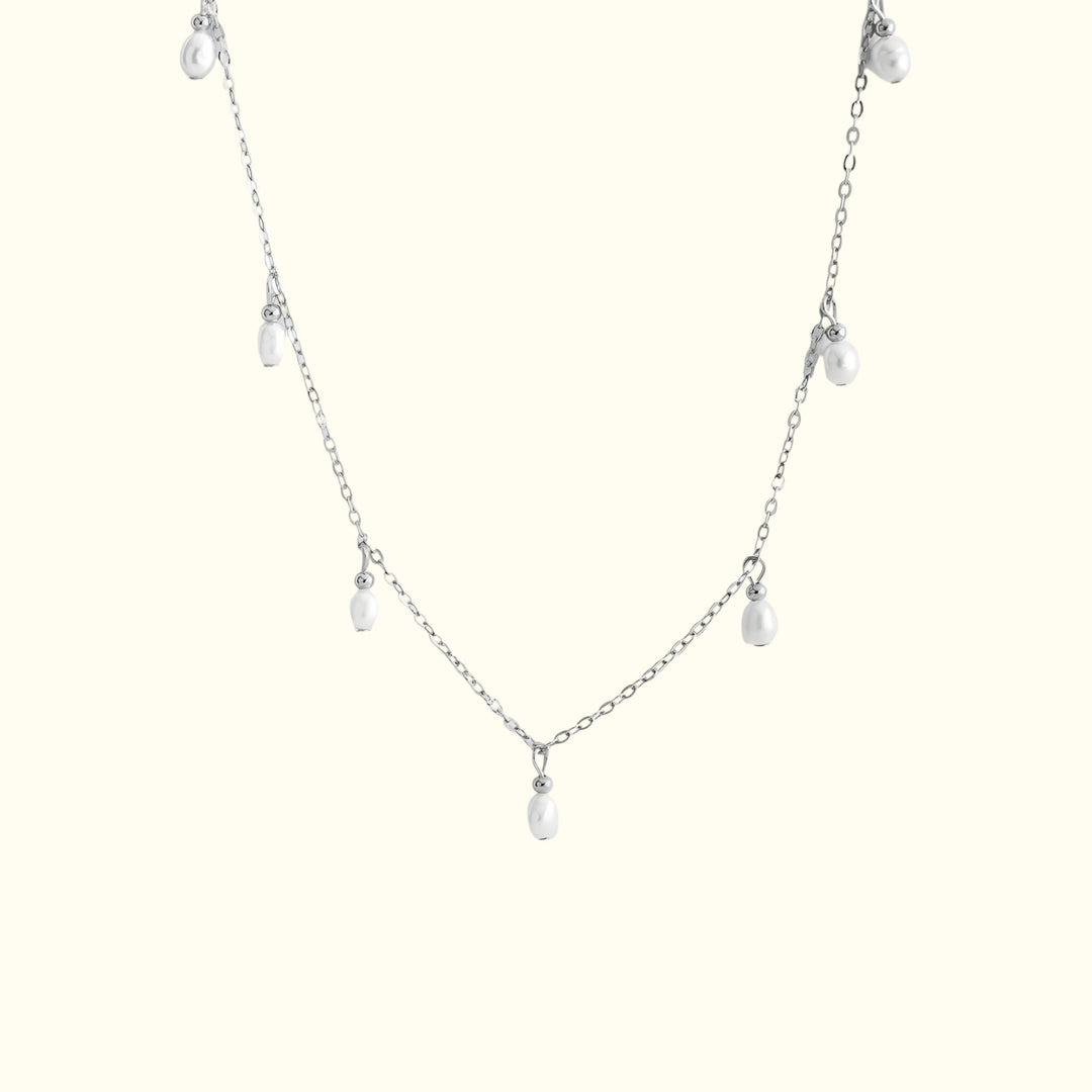 Elara Pearl Necklace