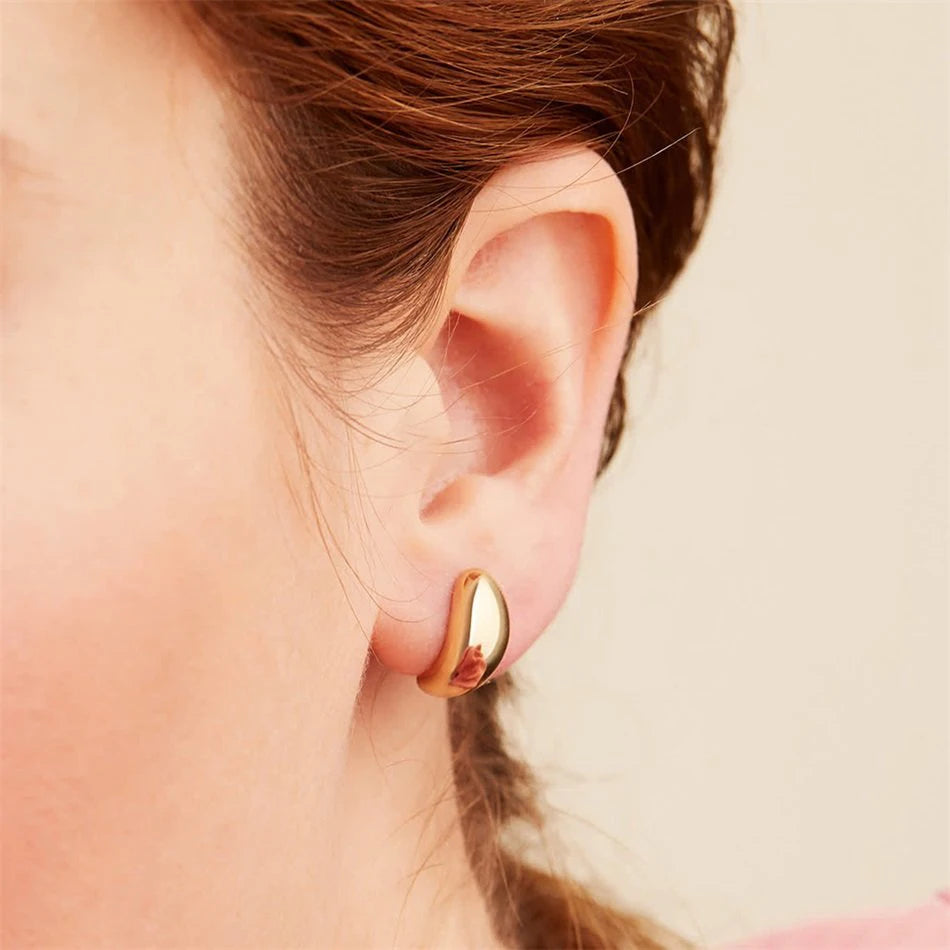 Aeliana Whisper Studs