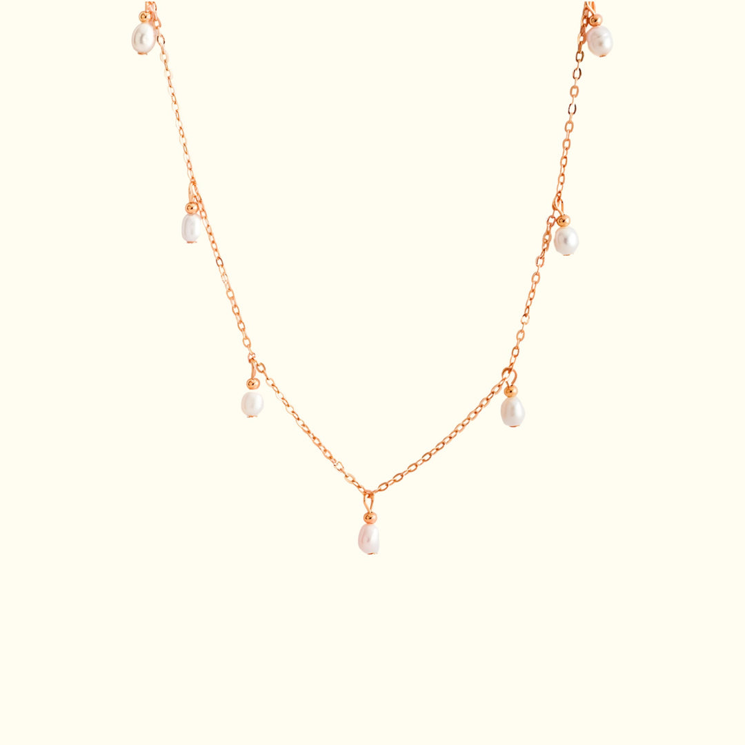 Elara Pearl Necklace