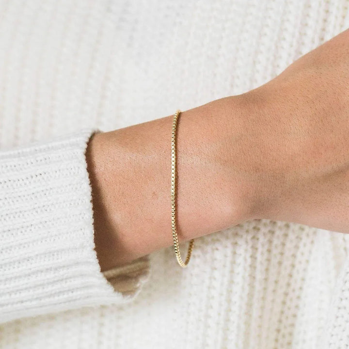 Ava Gold Link Bracelet